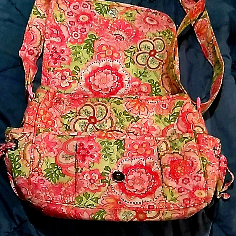 a women's signature cotton VERABAILEY